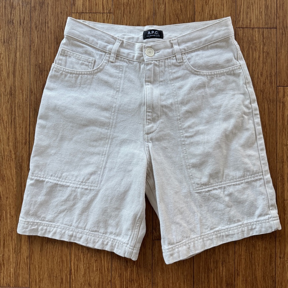 A.P.C. Men’s Beige Gilberto Denim Shorts, Medium